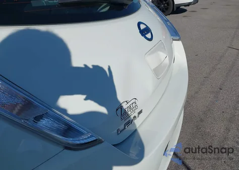 2016 Nissan Leaf Sv z USA, uszkodzony, nr VIN 1N4BZ0CP8GC311925